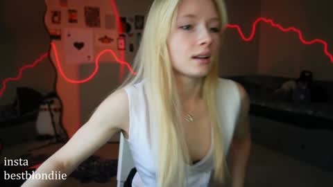 Chloe Next stream on Friday online show from January 2025 05:16:02 PM