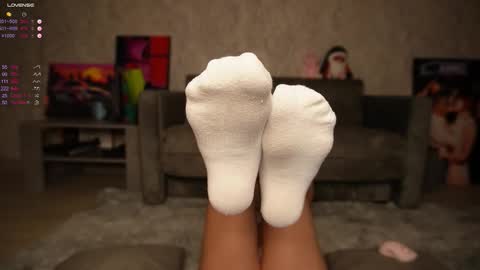 Emely online show from October 2025 03:21:02 AM