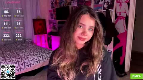 Snapshot of bestie_me chatting on October 2025 06:16:01 PM Emily Stream every day online show from October 2025 06:16:01 PM