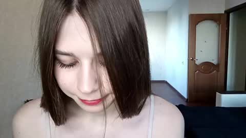 Snapshot of bethkallberg chatting on July 2026 02:56:01 PM Leila online show from July 2026 02:56:01 PM
