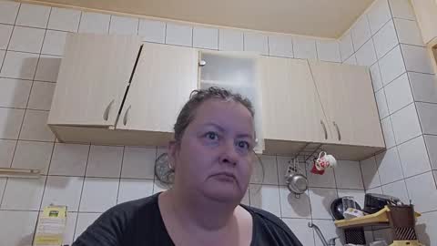 Snapshot of bethnorth chatting on September 2025 01:55:01 AM bethnorth online show from September 2025 01:55:01 AM