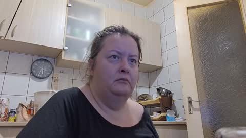 Snapshot of bethnorth chatting on October 2025 02:31:01 AM bethnorth online show from October 2025 02:31:01 AM