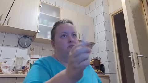 Snapshot of bethnorth chatting on October 2025 02:23:02 AM bethnorth online show from October 2025 02:23:02 AM