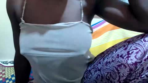 Betina online show from March 2026 04:49:02 AM