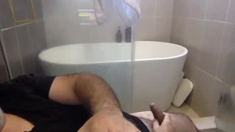 Virtual Gentleman online show from January 2025 01:37:02 PM