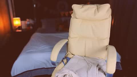 Snapshot of betttydark chatting on October 2025 10:55:01 PM betttydark online show from October 2025 10:55:01 PM