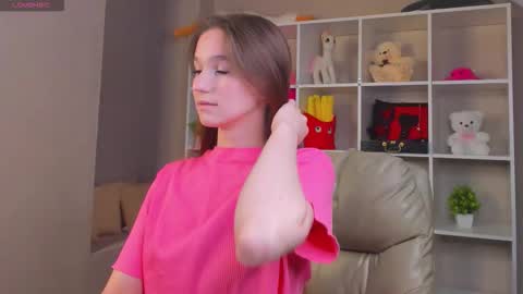 Eva online show from September 2025 10:20:02 AM