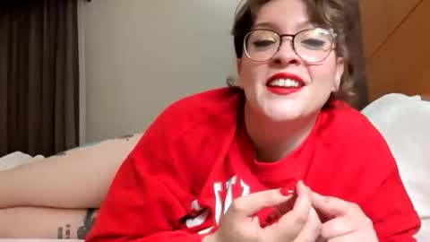 Snapshot of bettycake666 chatting on May 2026 01:12:01 AM Betty Cake online show from May 2026 01:12:01 AM