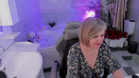 Betty online show from April 2026 08:17:01 AM