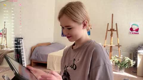 Snapshot of bettymorante chatting on March 2026 04:18:01 AM Hinata online show from March 2026 04:18:01 AM