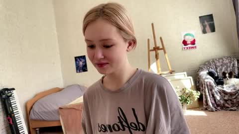 Snapshot of bettymorante chatting on March 2026 04:07:02 AM Hinata online show from March 2026 04:07:02 AM