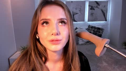 Betty online show from December 2024 12:59:01 AM