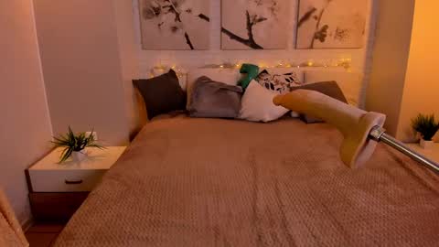 Betty online show from February 2025 09:35:02 PM