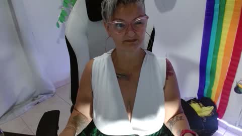 Snapshot of bety_cum3 chatting on March 2026 10:51:01 AM bibiana online show from March 2026 10:51:01 AM