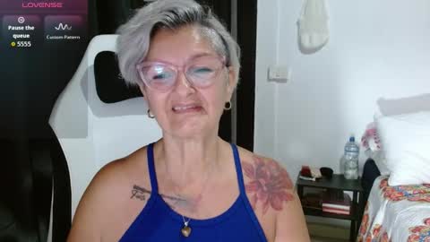 Snapshot of bety_cum3 chatting on April 2026 09:20:02 PM bibiana online show from April 2026 09:20:02 PM