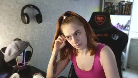 beverly_yay online show from April 2026 03:28:02 PM