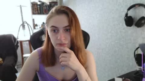beverly_yay online show from May 2026 11:06:01 AM