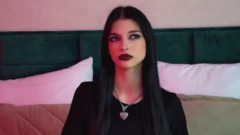 Snapshot of beverlyyork chatting on November 2025 07:00:02 AM Beverly online show from November 2025 07:00:02 AM