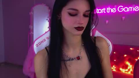 Snapshot of beverlyyork chatting on December 2025 06:39:01 PM Beverly online show from December 2025 06:39:01 PM