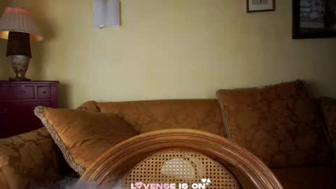 Eliz online show from June 2026 02:33:01 AM