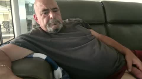 bgbelch online show from November 2025 06:40:01 PM