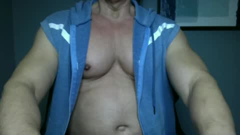 Snapshot of bgdkmuscleguy chatting on February 2025 05:15:01 AM BGDKMUSCLEGUY - SELECTED BY CHATURBATE AS A TOP BROADCASTER FOR 2023 online show from February 2025 05:15:01 AM
