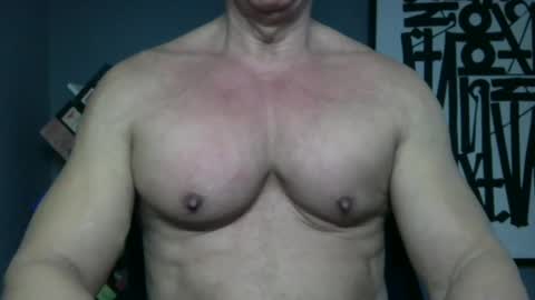 BGDKMUSCLEGUY - SELECTED BY CHATURBATE AS A TOP BROADCASTER FOR 2023 online show from May 2026 05:19:01 PM