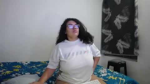 Snapshot of bianca_boobs chatting on June 2026 09:44:02 AM Bianca Tuesday to Sunday from 2am to 6am UTC-5 online show from June 2026 09:44:02 AM