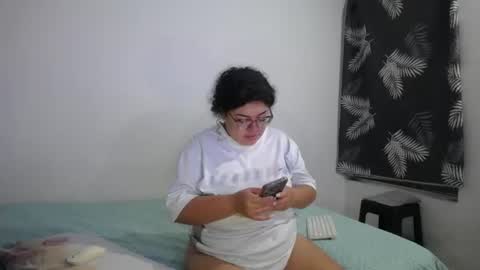 Snapshot of bianca_boobs chatting on July 2026 09:25:02 AM Bianca Tuesday to Sunday from 2am to 6am UTC-5 online show from July 2026 09:25:02 AM