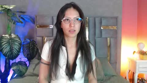 Snapshot of bianca_ks chatting on September 2025 03:06:02 AM Bianca online show from September 2025 03:06:02 AM
