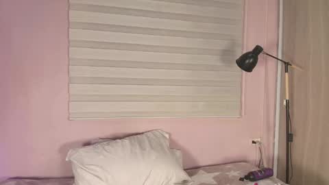 biancaa__18 online show from November 2025 07:48:02 PM