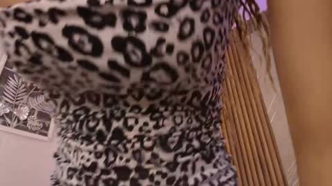 biancaa__18 online show from April 2026 07:30:02 PM