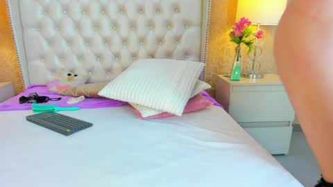 Bianca online show from May 2026 01:30:01 PM