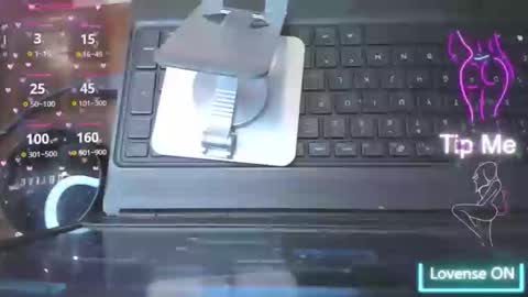 Snapshot of bibi_2005 chatting on March 2026 05:44:01 AM Bi Bi online show from March 2026 05:44:01 AM