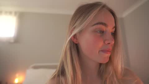 Snapshot of bibi_it_is chatting on November 2025 02:36:01 AM Bibi online show from November 2025 02:36:01 AM