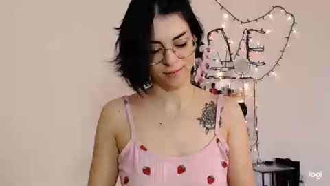 innasugarwild online show from June 2026 04:12:02 AM