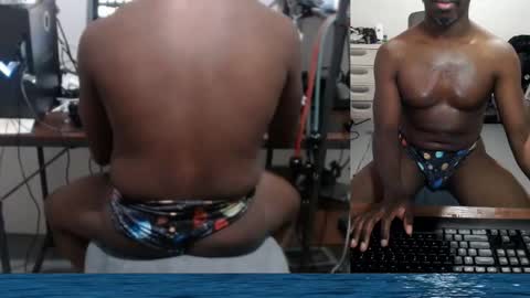 BicepsandFrot online show from May 2026 07:13:01 AM