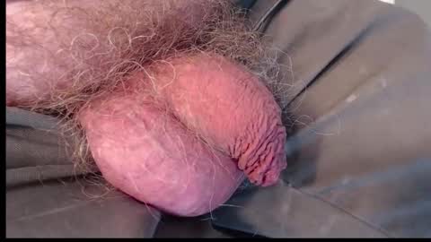 Snapshot of big_bums_4me chatting on September 2025 04:51:02 PM Big Bums 4me online show from September 2025 04:51:02 PM