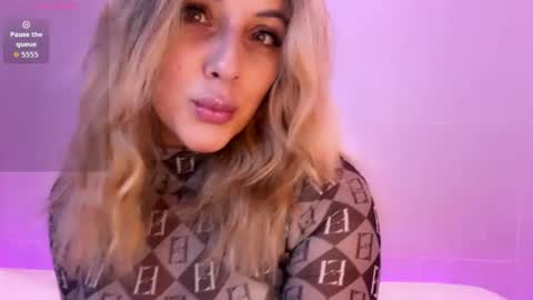 angela online show from June 2026 06:52:01 AM