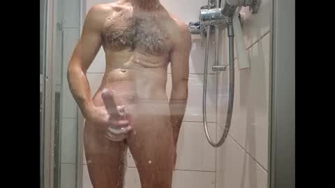 Snapshot of big_cock_fuckvon chatting on December 2024 04:55:02 PM Tim online show from December 2024 04:55:02 PM