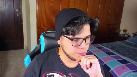 Snapshot of big_cockjughead chatting on November 2025 12:42:01 AM Logan Sprouse online show from November 2025 12:42:01 AM