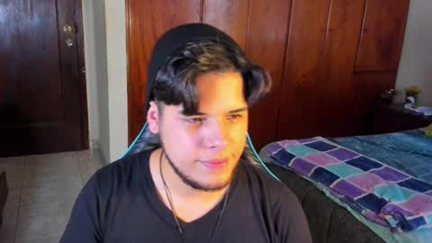 Snapshot of big_cockjughead chatting on November 2025 07:13:01 PM Logan Sprouse online show from November 2025 07:13:01 PM