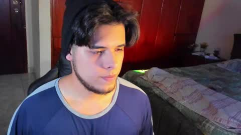 Snapshot of big_cockjughead chatting on December 2025 09:09:02 PM Logan Sprouse online show from December 2025 09:09:02 PM