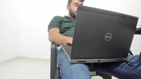 Tommy online show from September 2025 02:37:02 AM