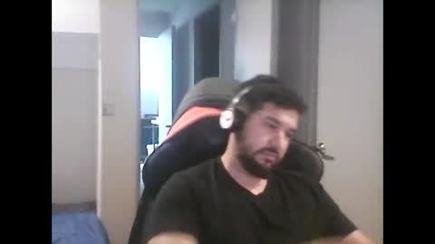 latinBoyHuge online show from April 2026 04:59:01 PM