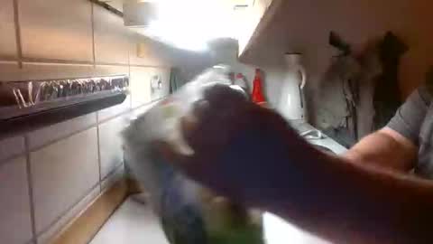 big_lower_ online show from November 2025 06:51:01 PM