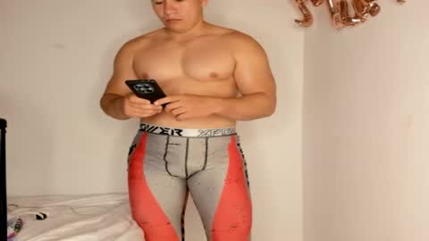 Snapshot of big_pecs_1 chatting on May 2026 09:34:02 PM LEO online show from May 2026 09:34:02 PM