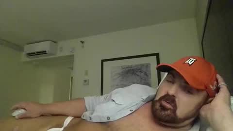 Snapshot of big_thick_bearded_daddy chatting on January 2026 10:41:02 AM big_thick_bearded_daddy online show from January 2026 10:41:02 AM