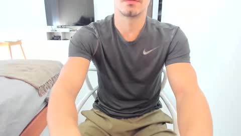 Snapshot of big_white_dick7 chatting on December 2025 05:29:02 PM temporarily free online show from December 2025 05:29:02 PM