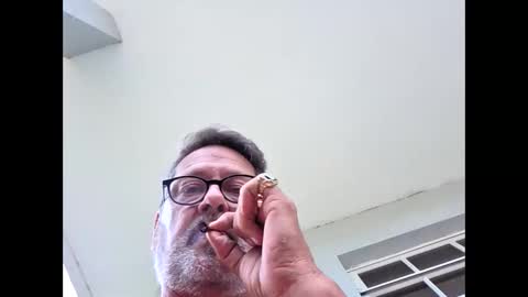 bigal9816192 online show from April 2026 10:34:02 PM